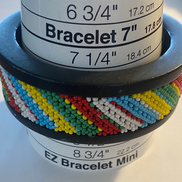 Black Beaded Multicolor Resin and wood Bangle - Picture 3 of 5